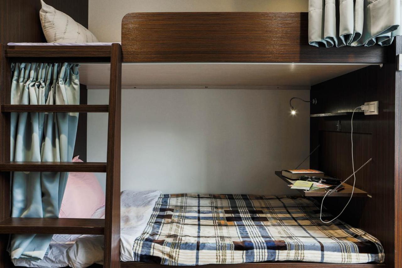Sleepy Dragon Hostel Taipei Extérieur photo